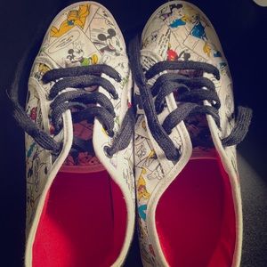 Disney Parks - Mickey and Friends Tennis Shoes (8)